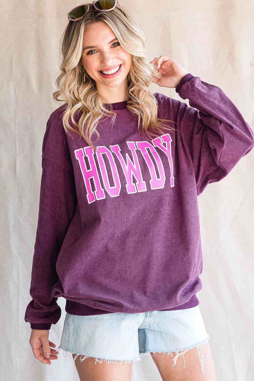 HOWDY Graphic Dropped Shoulder Sweatshirt