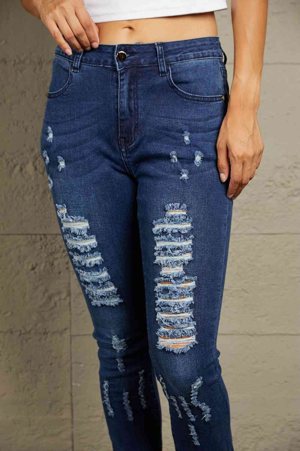 Baeful Mid-Rise Waist Distressed Skinny Jeans