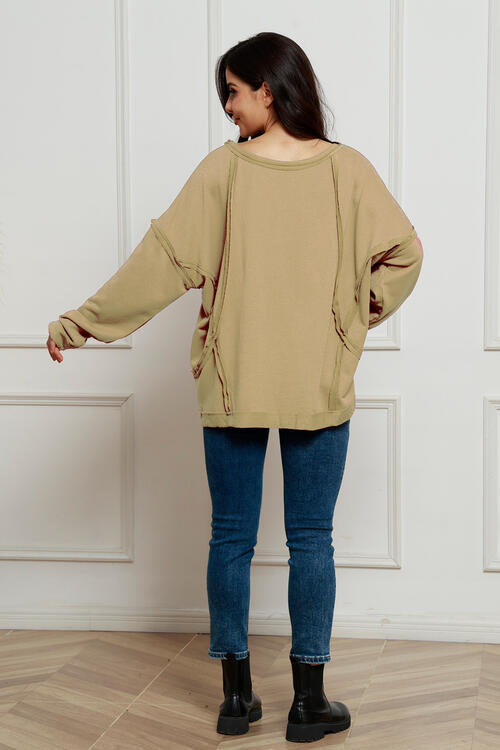 Round Neck Exposed Seam Sweatshirt