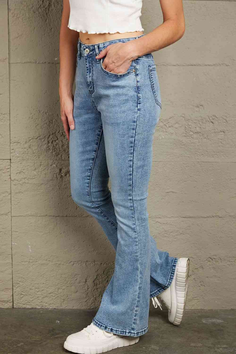 Baeful Vintage Wash Flare Jeans with Pockets