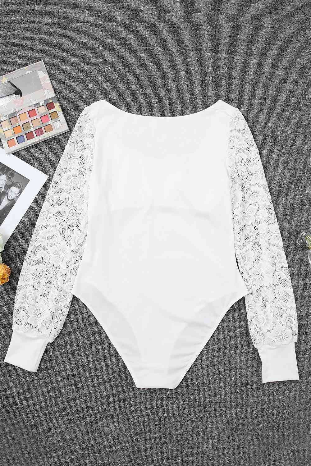 Lace Detail Scoop Neck Long Sleeve Bodysuit